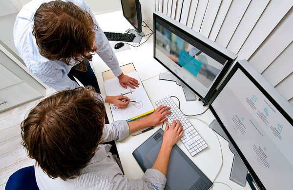 Mejora tu productividad con dos monitores